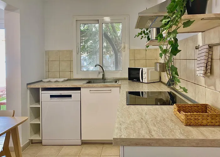 Castillo 5 Semesterbostad *